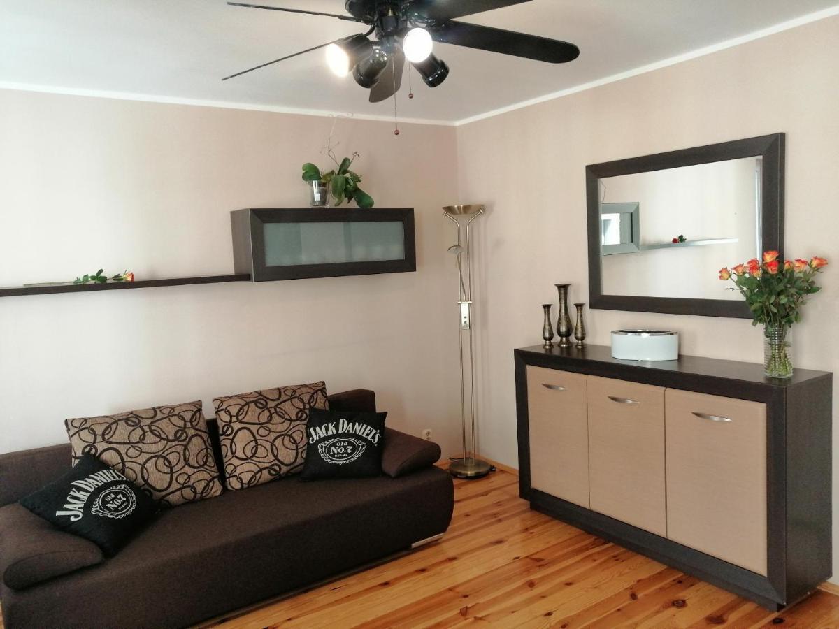 Ferienwohnung Cicha Przystan Apartament Starowka Kolberg Exterior foto