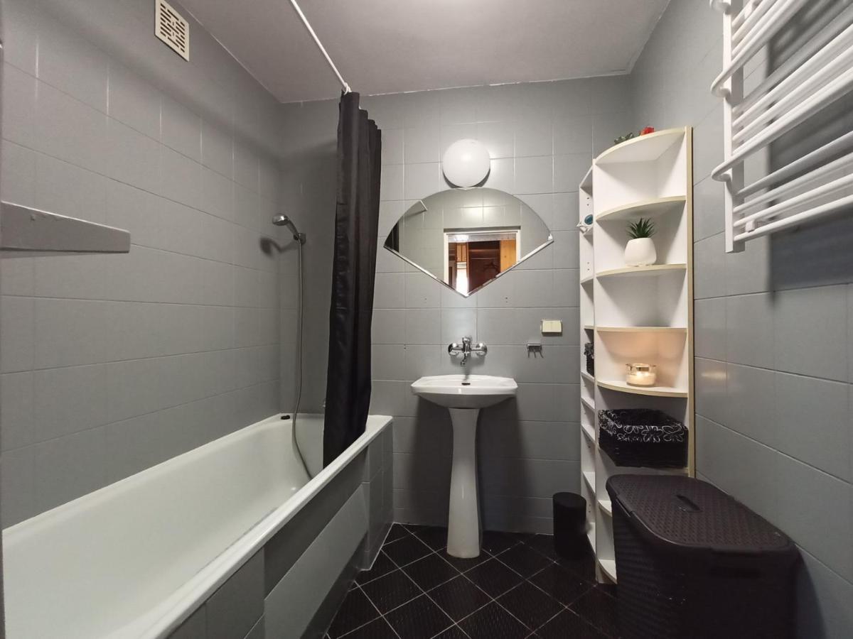 Ferienwohnung Cicha Przystan Apartament Starowka Kolberg Exterior foto